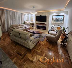 LUX sedmosoban stan. 162m2.